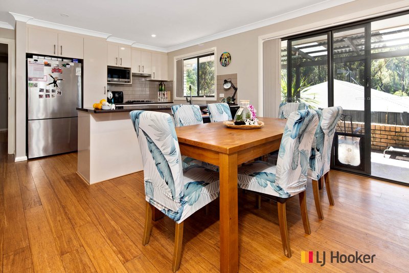Photo - 4 Elford Way, Malua Bay NSW 2536 - Image 5