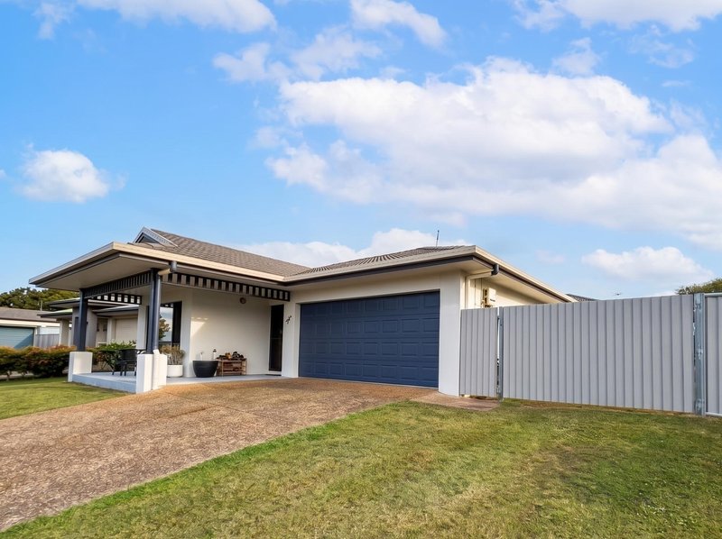 Photo - 4 Ellwood Close, Atherton QLD 4883 - Image 1