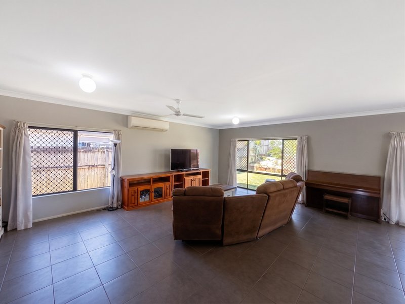 Photo - 4 Ellwood Close, Atherton QLD 4883 - Image 6