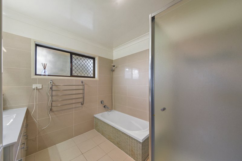 Photo - 4 Elsergundo Street, Bracken Ridge QLD 4017 - Image 10