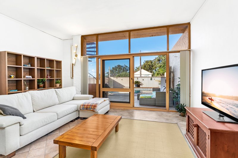 Photo - 4 Eltham Street, Beacon Hill NSW 2100 - Image 8