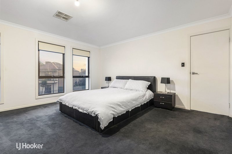 Photo - 4 Empress Court, Mawson Lakes SA 5095 - Image 10