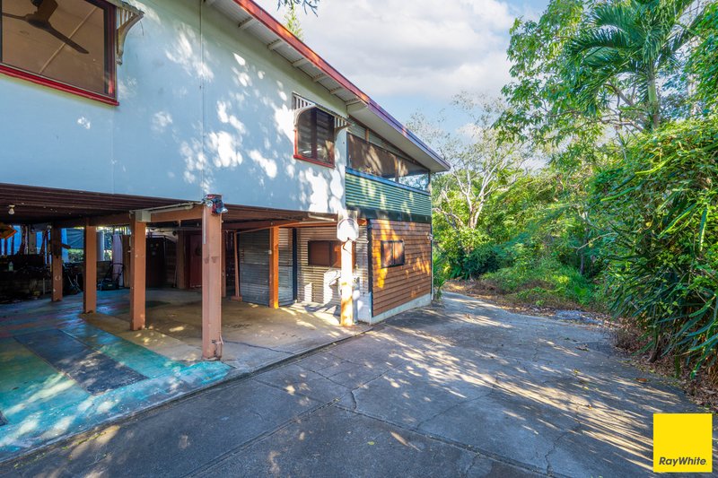 Photo - 4 Emsley Street, Mareeba QLD 4880 - Image 4