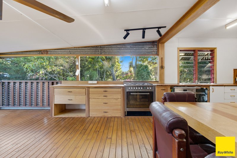 Photo - 4 Emsley Street, Mareeba QLD 4880 - Image 7
