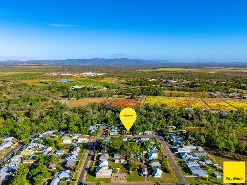 Photo - 4 Emsley Street, Mareeba QLD 4880 - Image 24