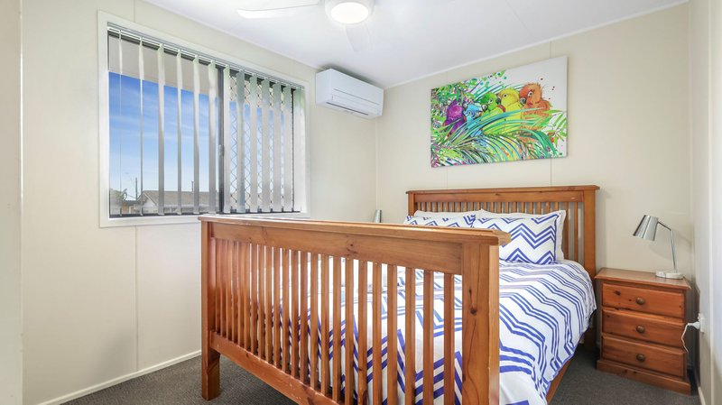 Photo - 4 Englart Street, Wilsonton QLD 4350 - Image 10