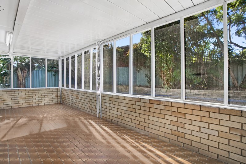 Photo - 4 English Avenue, Castle Hill NSW 2154 - Image 7