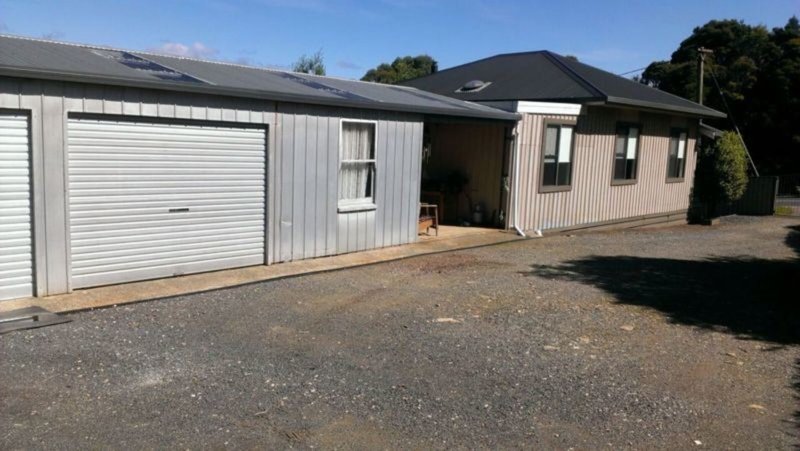 Photo - 4 Esplanade , Rosebery TAS 7470 - Image 11