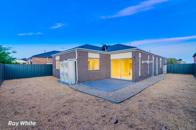 Photo - 4 Eucla Street, Tarneit VIC 3029 - Image 19