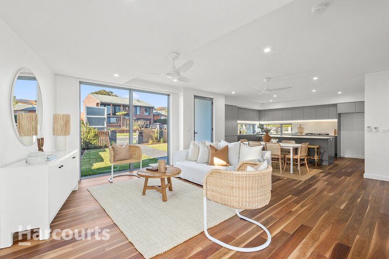 Photo - 4 Eureka Avenue, Kiama Downs NSW 2533 - Image 6