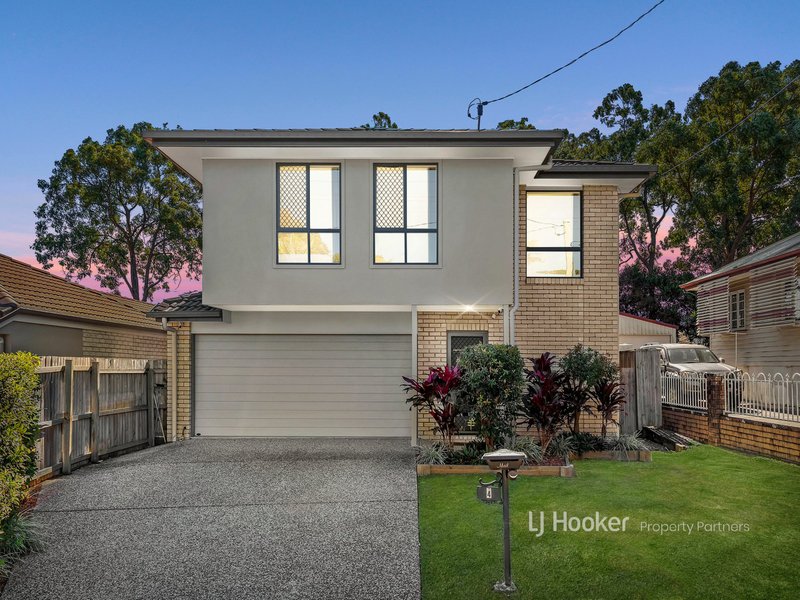 Photo - 4 Everest Street, Sunnybank QLD 4109 - Image 1