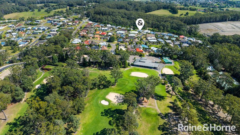 Photo - 4 Everett Court, Mollymook Beach NSW 2539 - Image 3