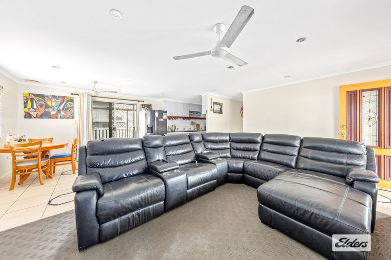 Photo - 4 Expeller Court, Emerald QLD 4720 - Image 5