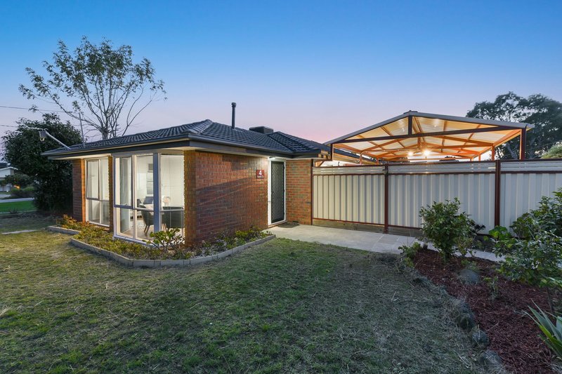 4 Faoro Court, Keysborough VIC 3173