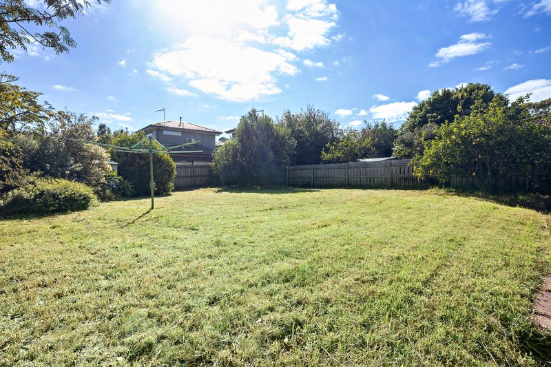 Photo - 4 Fay Street, Seaford VIC 3198 - Image 6