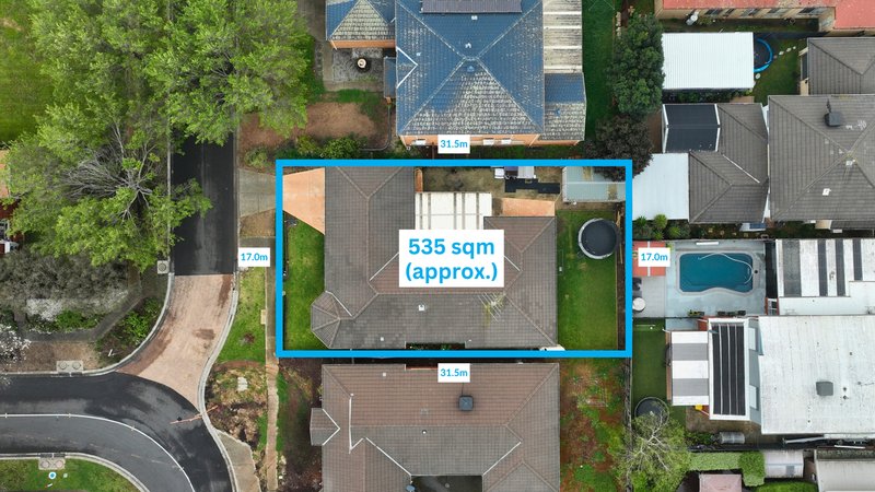 Photo - 4 Feijoa Court, Werribee VIC 3030 - Image 17