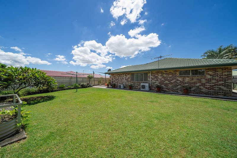 Photo - 4 Fernan Court, Murrumba Downs QLD 4503 - Image 21