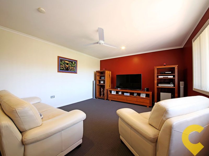 Photo - 4 Fernan Court, Murrumba Downs QLD 4503 - Image 4