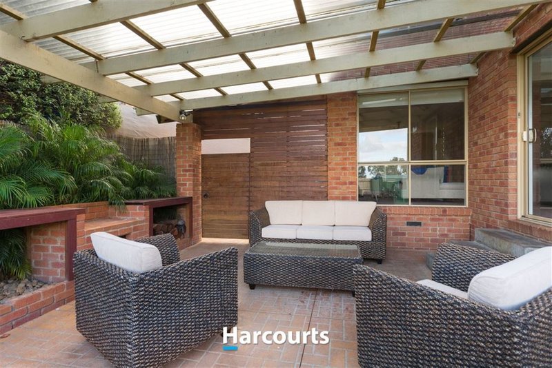 Photo - 4 Ferncroft Court, Berwick VIC 3806 - Image 15