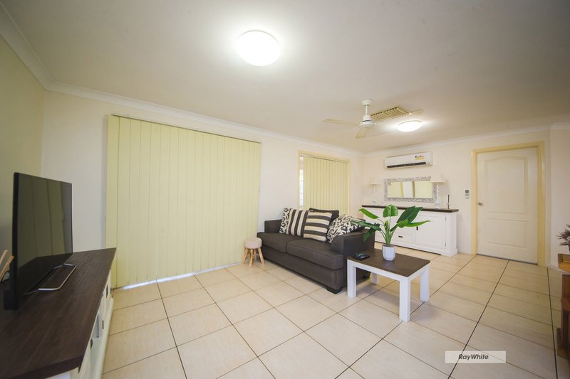 Photo - 4 Ferndale Place, Norman Gardens QLD 4701 - Image 8