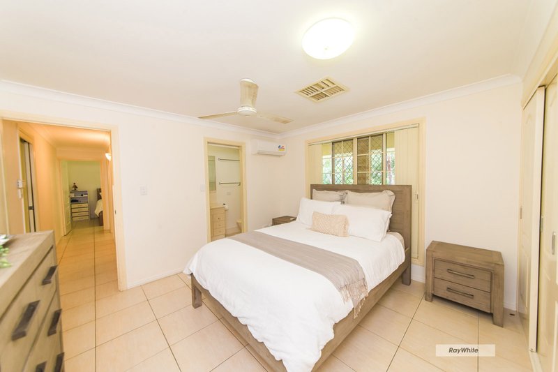 Photo - 4 Ferndale Place, Norman Gardens QLD 4701 - Image 10