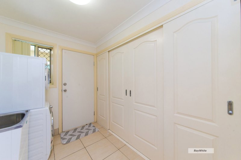 Photo - 4 Ferndale Place, Norman Gardens QLD 4701 - Image 17