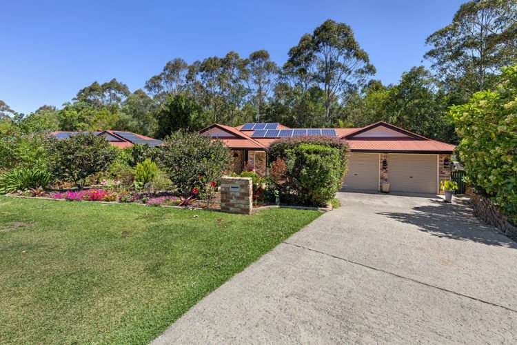 Photo - 4 Fernlea Street, Burnside QLD 4560 - Image 2