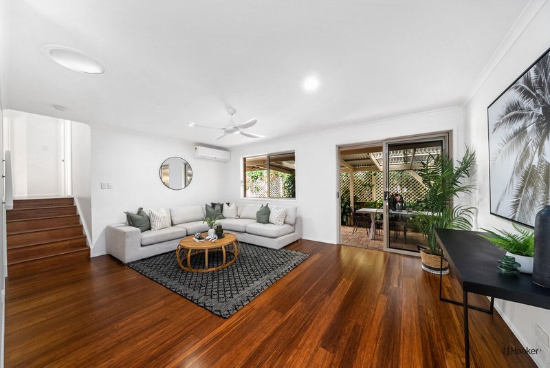 Photo - 4 Fernleigh Court, Currumbin QLD 4223 - Image 3