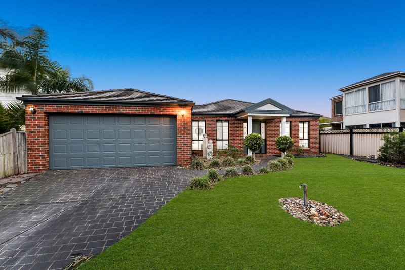 Photo - 4 Ferntree Grove, Aspendale Gardens VIC 3195 - Image 2