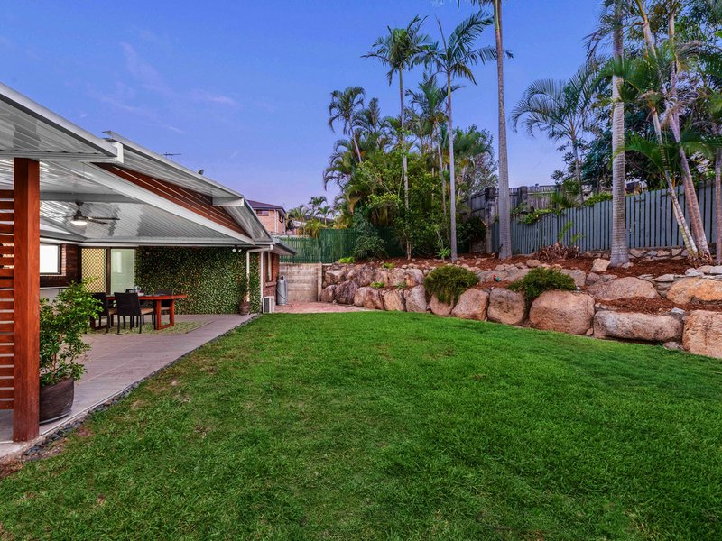 Photo - 4 Fiesta Court, Everton Hills QLD 4053 - Image 15