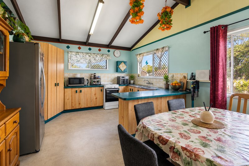 Photo - 4 Finnegan Boulevard, Deception Bay QLD 4508 - Image 3