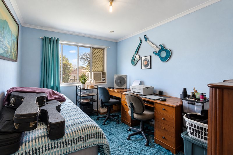 Photo - 4 Finnegan Boulevard, Deception Bay QLD 4508 - Image 9