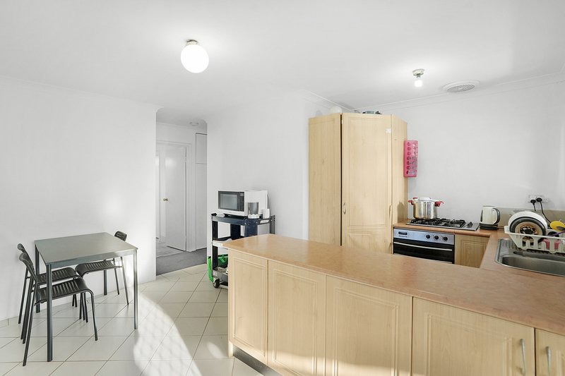 Photo - 4 Firethorn Retreat, Mirrabooka WA 6061 - Image 4