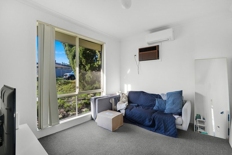 Photo - 4 Firethorn Retreat, Mirrabooka WA 6061 - Image 13