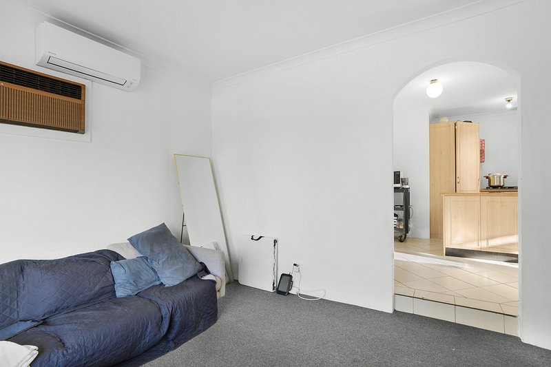 Photo - 4 Firethorn Retreat, Mirrabooka WA 6061 - Image 14