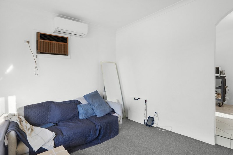Photo - 4 Firethorn Retreat, Mirrabooka WA 6061 - Image 15