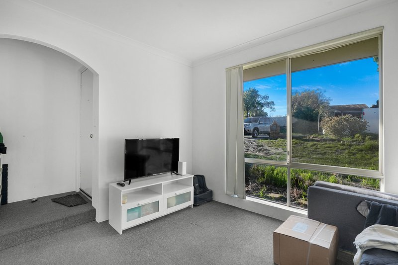 Photo - 4 Firethorn Retreat, Mirrabooka WA 6061 - Image 16