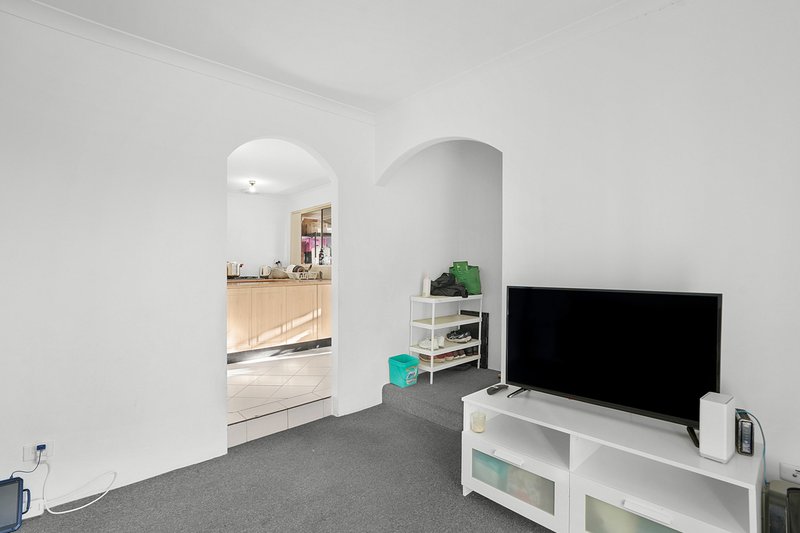 Photo - 4 Firethorn Retreat, Mirrabooka WA 6061 - Image 17