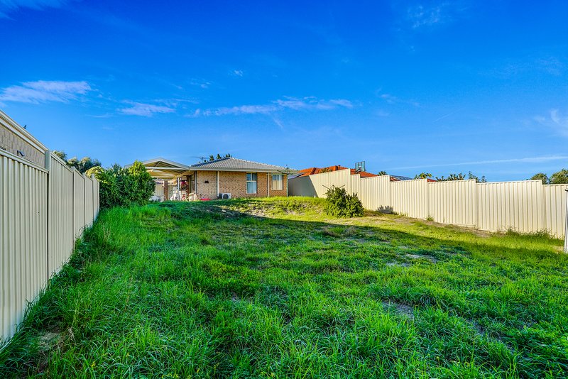 Photo - 4 Firethorn Retreat, Mirrabooka WA 6061 - Image 28