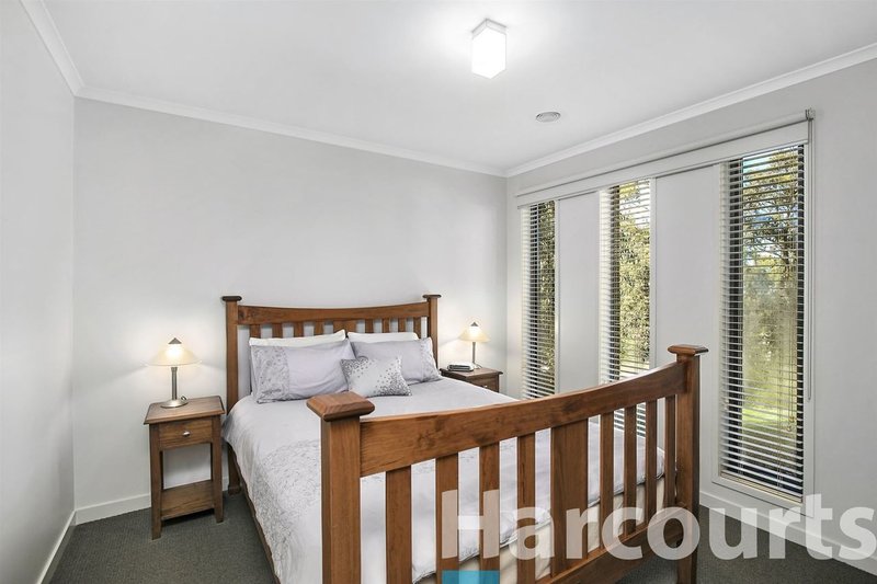 Photo - 4 Fletcher Court, Mount Helen VIC 3350 - Image 8