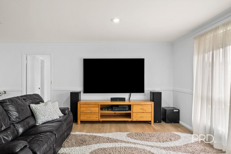 Photo - 4 Fletcher Place, Kooringal NSW 2650 - Image 8
