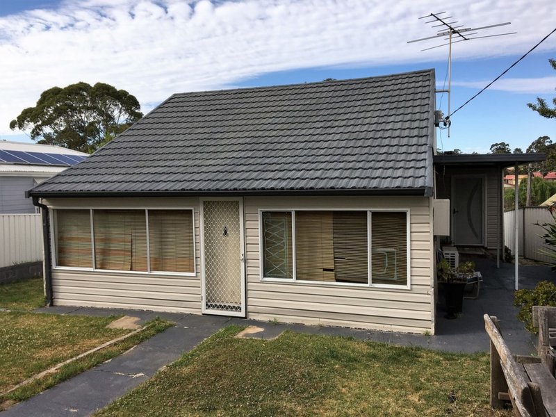 Photo - 4 Fletcher Street, Helensburgh NSW 2508 - Image 2