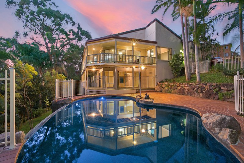 4 Flinders View, Springwood QLD 4127