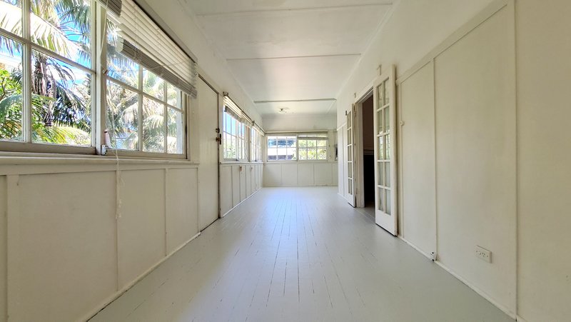 Photo - 4 Florence Avenue, Collaroy NSW 2097 - Image 5