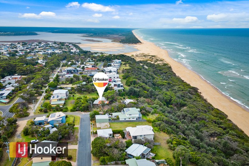 Photo - 4 Flounder Road, Lake Tyers Beach VIC 3909 - Image 4