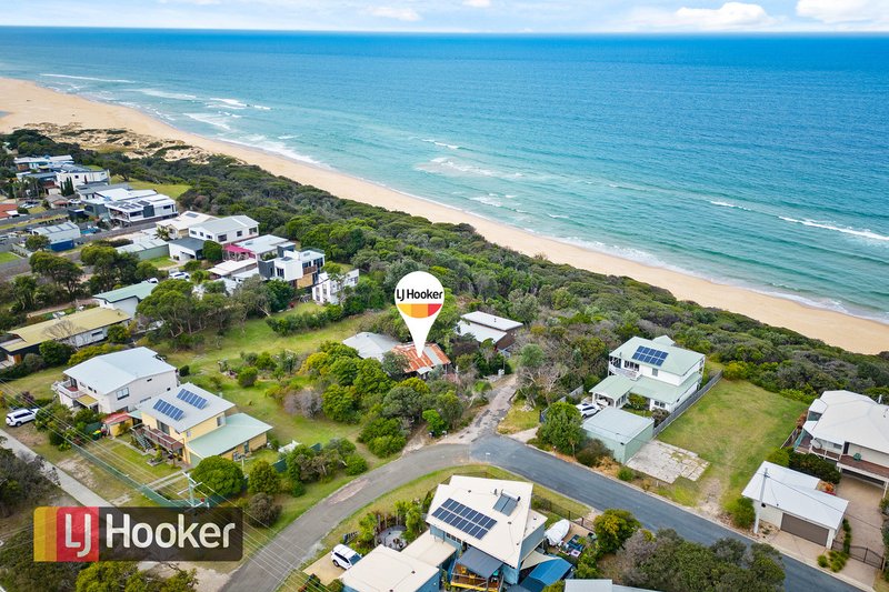 Photo - 4 Flounder Road, Lake Tyers Beach VIC 3909 - Image 5