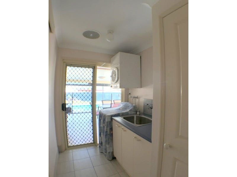 Photo - 4 Flounder Street, Andergrove QLD 4740 - Image 15