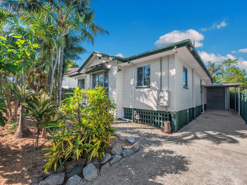 Photo - 4 Flower Street, Northgate QLD 4013 - Image 2