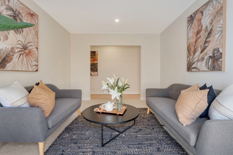 Photo - 4 Foal Way, Kilmore VIC 3764 - Image 3