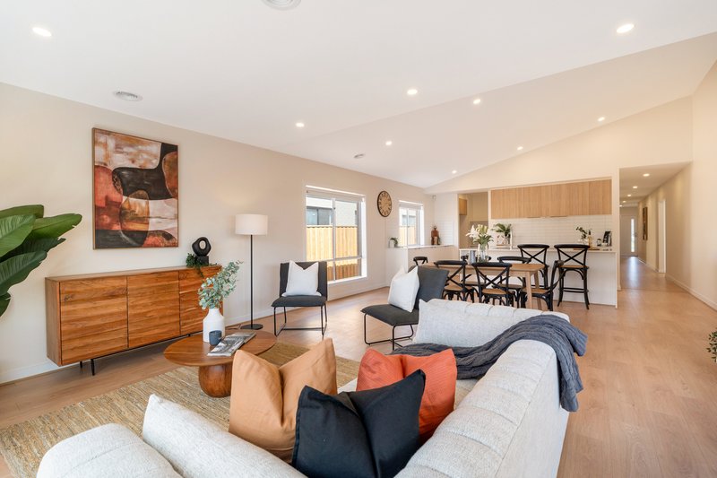 Photo - 4 Foal Way, Kilmore VIC 3764 - Image 13